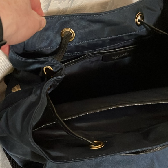 Michael Kors Navy Nylon Backpack Like New PRICE DROP! - Picture 8 of 12